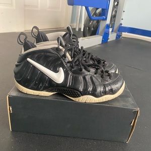 Nike foamposite  “dr doom”